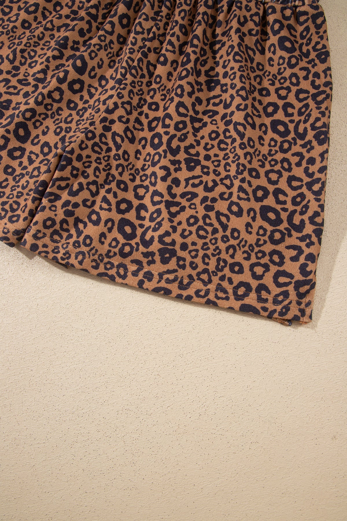 Brown Leopard Print Long Sleeve Henley Top Elastic Waist Shorts 2pcs Outfit
